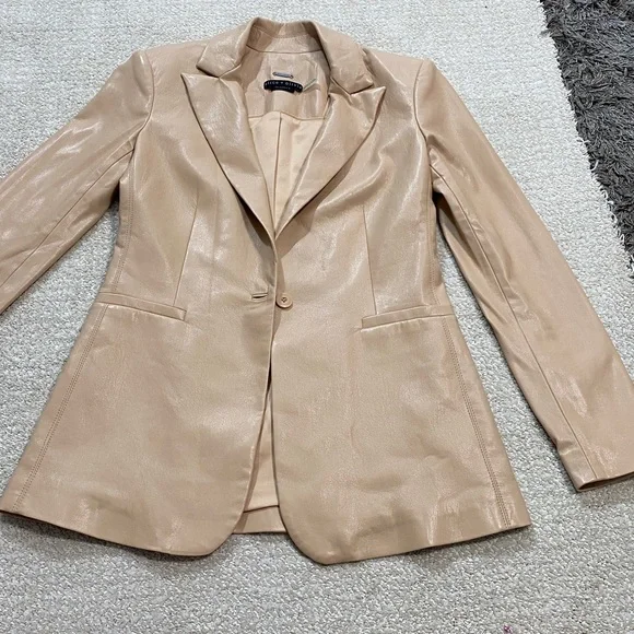 Alice + Olivia Women’s Almond Faux Leather Jacket Size 4 - Picture 15 of 16